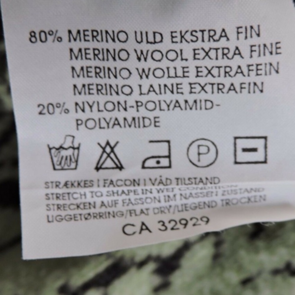 Micha Sweater XL - Picture 7 of 7